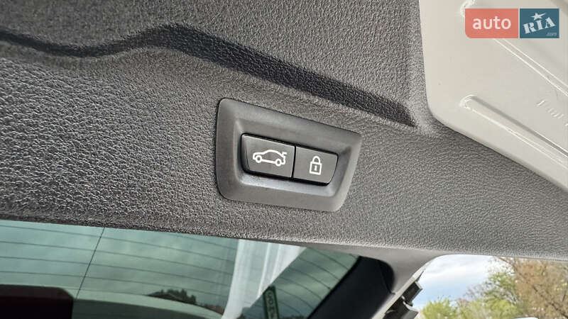 Внедорожник / Кроссовер BMW X5 2016 в Киеве