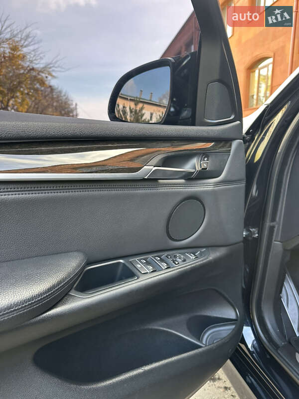 Внедорожник / Кроссовер BMW X5 2013 в Одессе