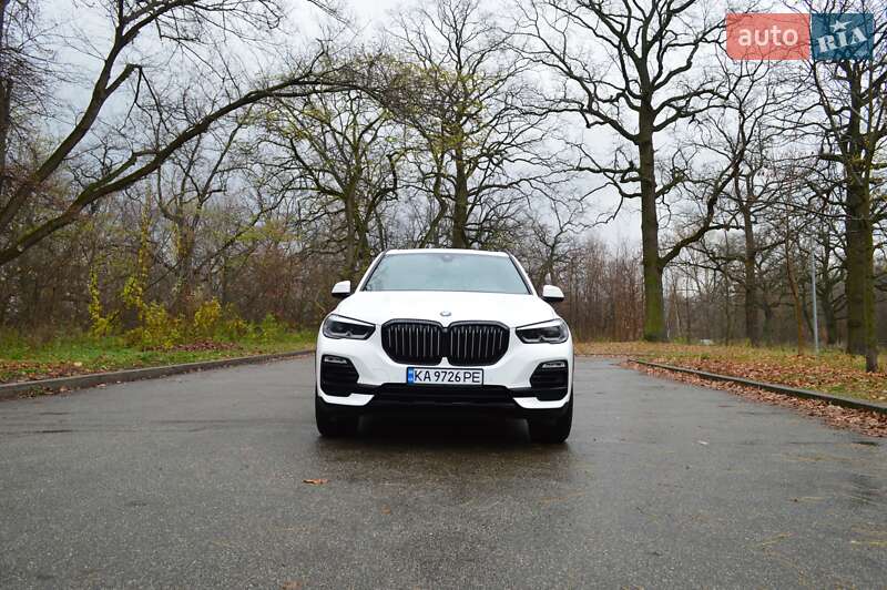 Внедорожник / Кроссовер BMW X5 2020 в Киеве