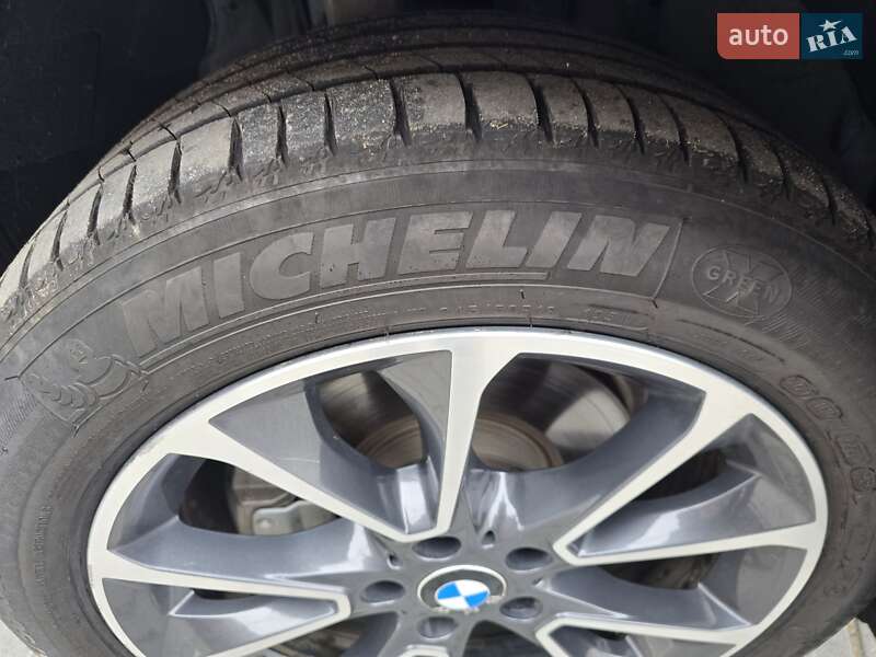 Позашляховик / Кросовер BMW X5 2015 в Вінниці