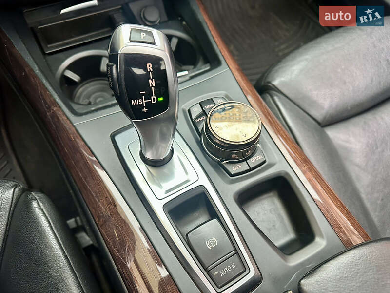 Внедорожник / Кроссовер BMW X5 2009 в Одессе