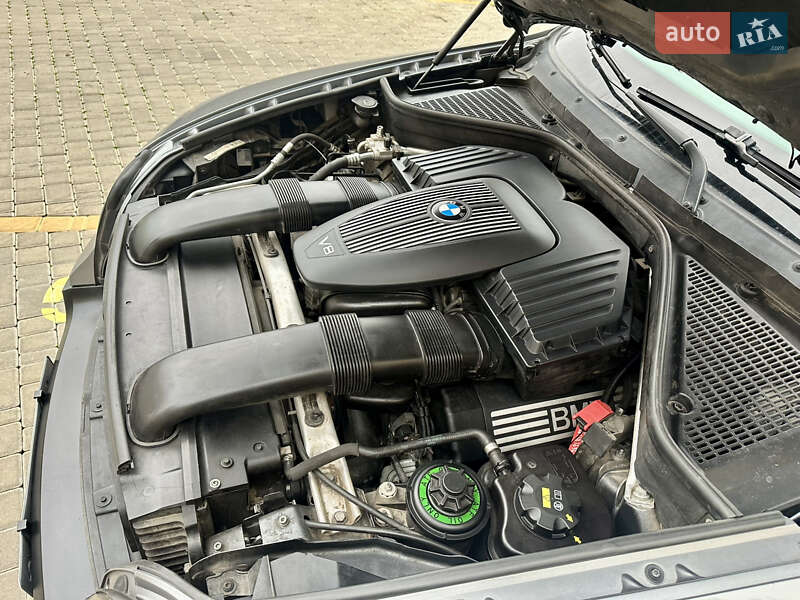 Внедорожник / Кроссовер BMW X5 2009 в Одессе