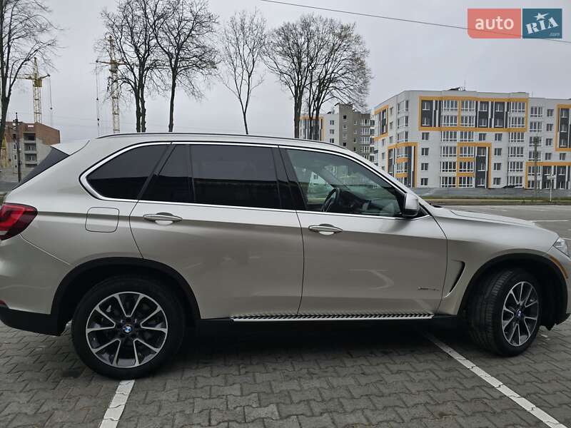 Позашляховик / Кросовер BMW X5 2015 в Вінниці