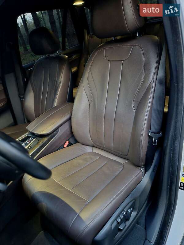 Позашляховик / Кросовер BMW X5 2017 в Вознесенську