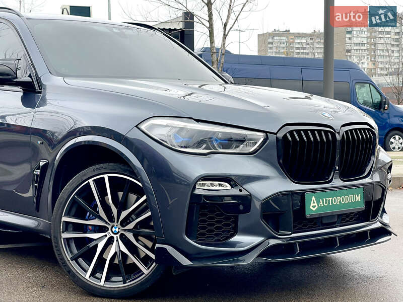 Внедорожник / Кроссовер BMW X5 2019 в Киеве