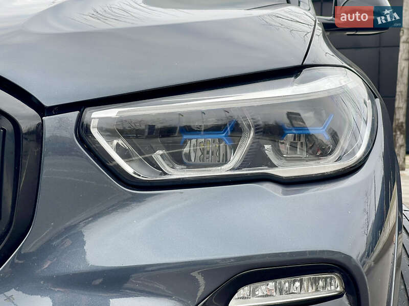 Внедорожник / Кроссовер BMW X5 2019 в Киеве