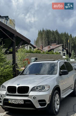 Позашляховик / Кросовер BMW X5 2012 в Чернівцях