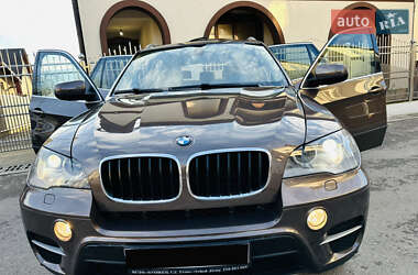 Внедорожник / Кроссовер BMW X5 2013 в Тячеве