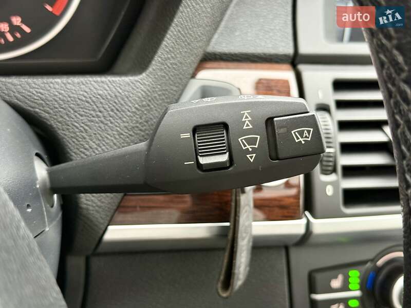 Позашляховик / Кросовер BMW X5 2011 в Харкові