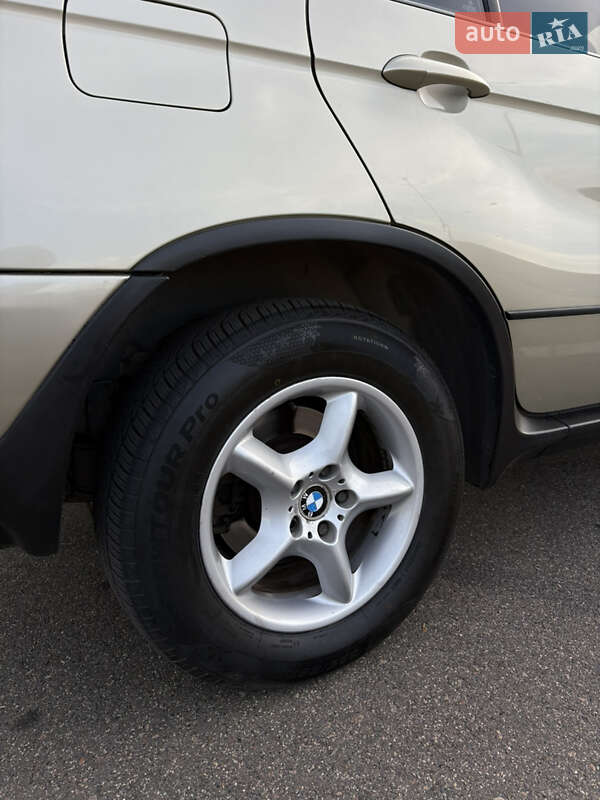 Внедорожник / Кроссовер BMW X5 2003 в Кривом Роге
