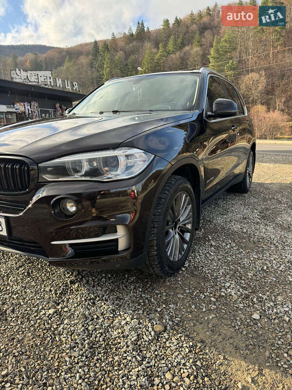 Внедорожник / Кроссовер BMW X5 2015 в Яблунице