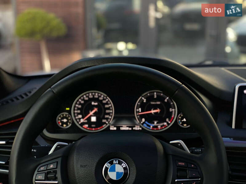 Позашляховик / Кросовер BMW X5 2017 в Львові