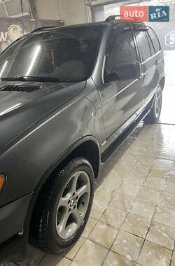 Внедорожник / Кроссовер BMW X5 2003 в Краматорске