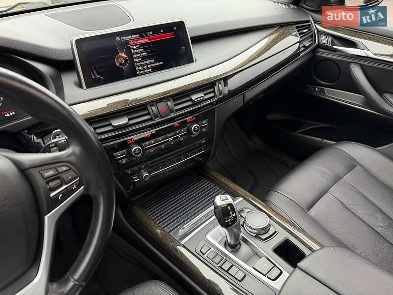 Внедорожник / Кроссовер BMW X5 2015 в Кривом Роге