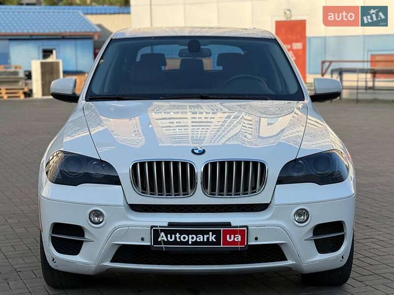 Внедорожник / Кроссовер BMW X5 2011 в Одессе