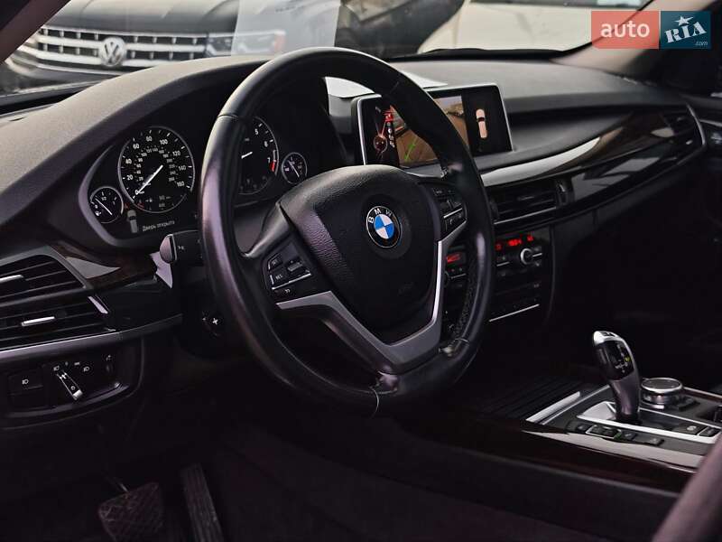 Внедорожник / Кроссовер BMW X5 2016 в Харькове