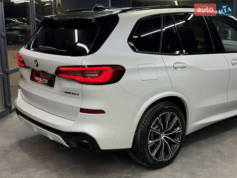 Внедорожник / Кроссовер BMW X5 2019 в Одессе