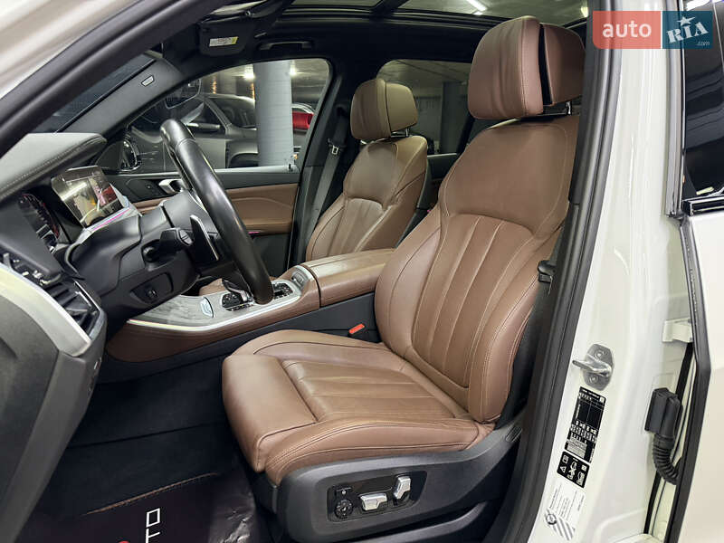 Внедорожник / Кроссовер BMW X5 2019 в Одессе