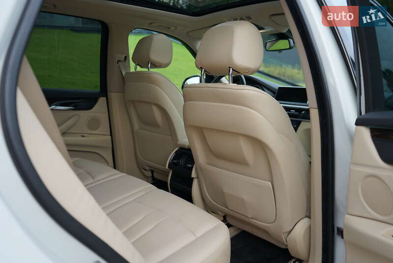 Внедорожник / Кроссовер BMW X5 2014 в Киеве