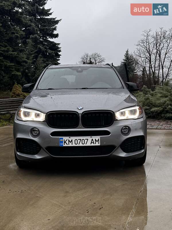Внедорожник / Кроссовер BMW X5 2014 в Коростене