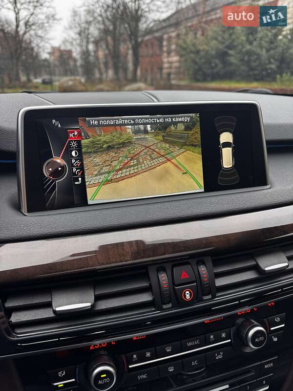 Внедорожник / Кроссовер BMW X5 2014 в Коростене