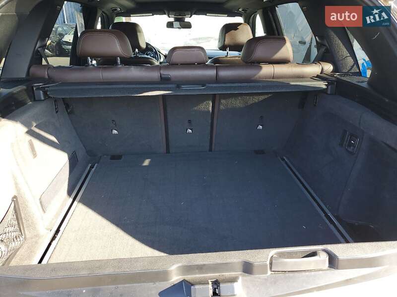 Внедорожник / Кроссовер BMW X5 2014 в Коростене