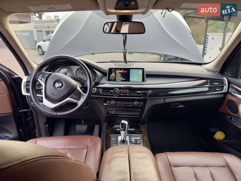 Внедорожник / Кроссовер BMW X5 2015 в Одессе