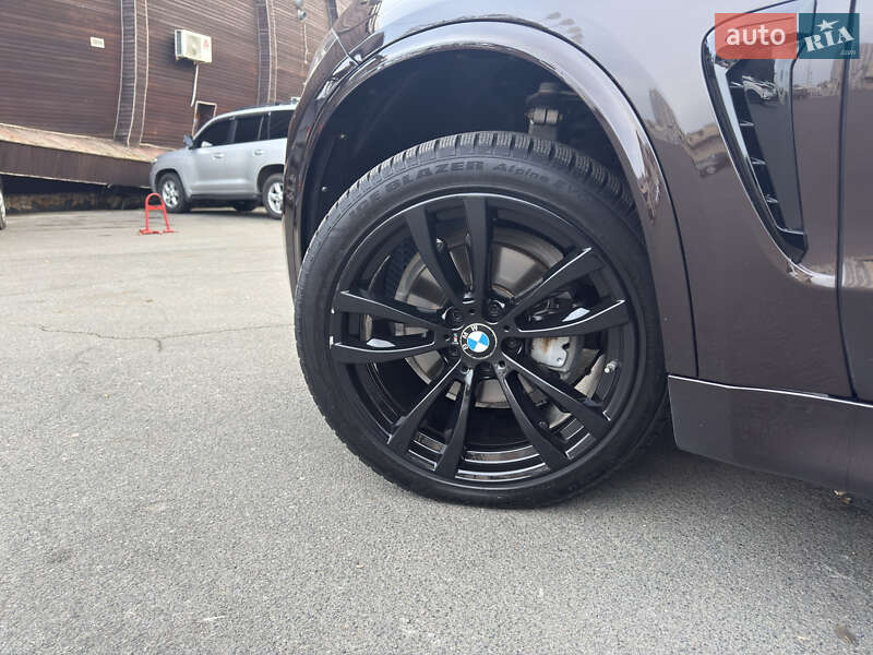 Внедорожник / Кроссовер BMW X5 2015 в Одессе