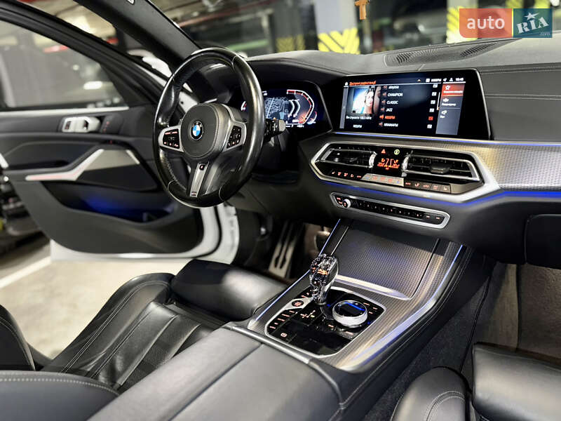 Внедорожник / Кроссовер BMW X5 2021 в Киеве