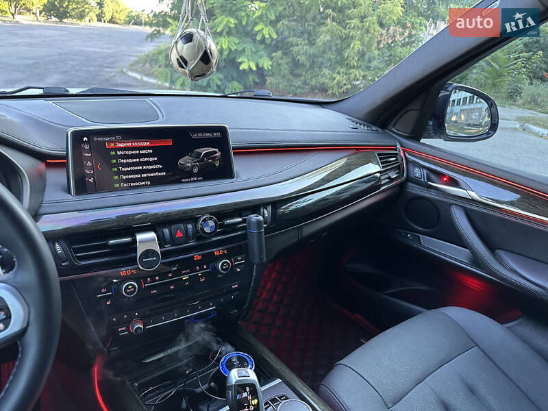 Внедорожник / Кроссовер BMW X5 2017 в Никополе