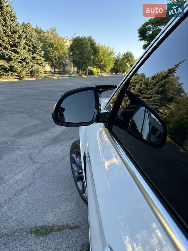 Внедорожник / Кроссовер BMW X5 2017 в Никополе