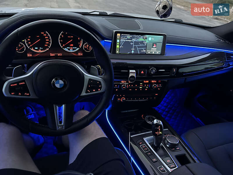 Внедорожник / Кроссовер BMW X5 2017 в Никополе