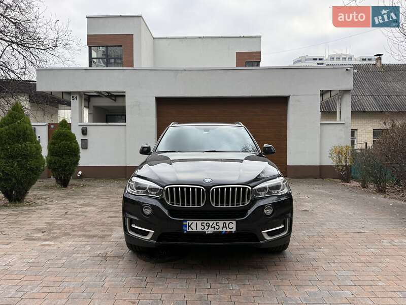 Внедорожник / Кроссовер BMW X5 2016 в Киеве