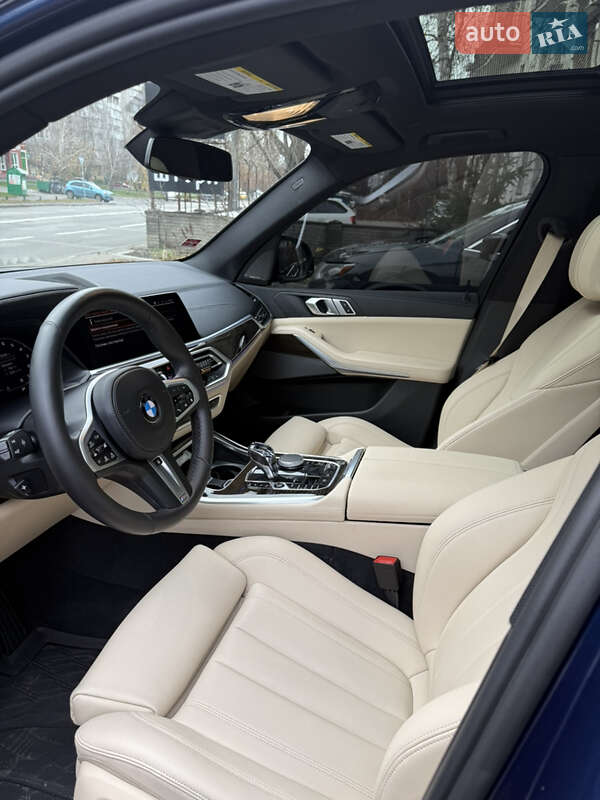 Внедорожник / Кроссовер BMW X5 2020 в Киеве
