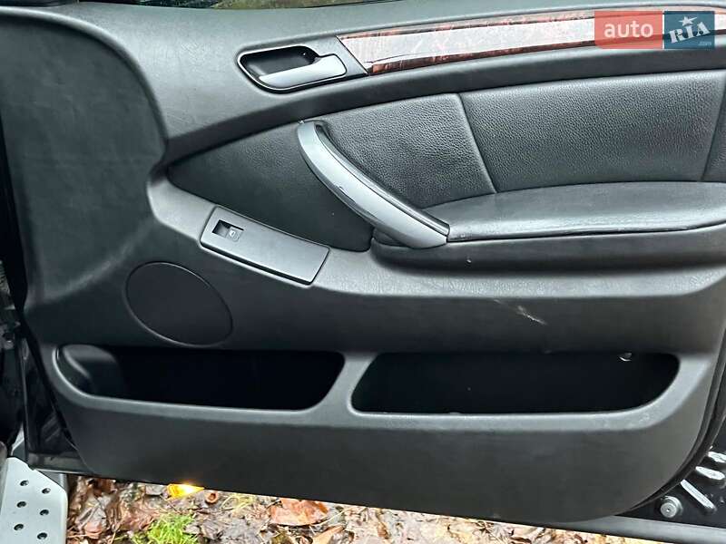 Внедорожник / Кроссовер BMW X5 2006 в Киеве