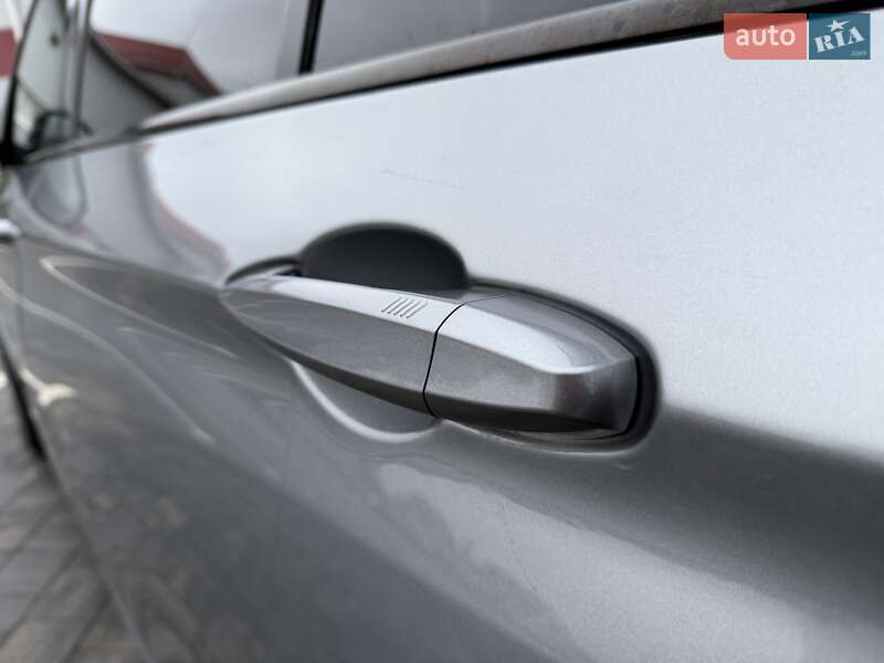 Внедорожник / Кроссовер BMW X5 2014 в Луцке