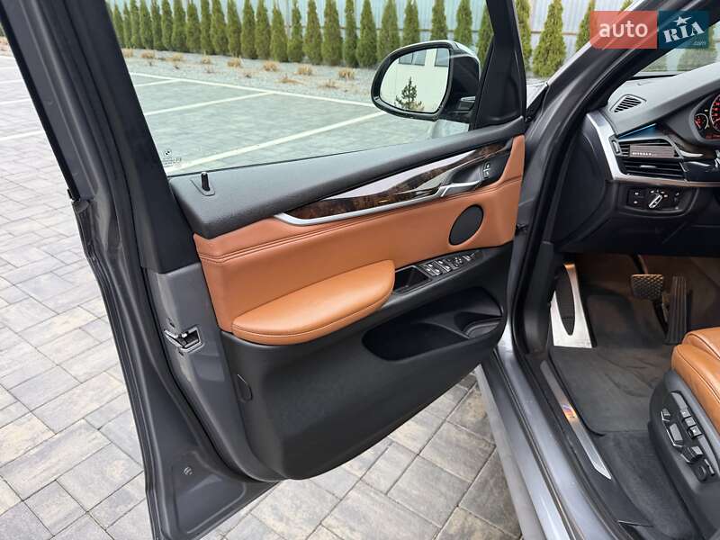 Внедорожник / Кроссовер BMW X5 2014 в Луцке