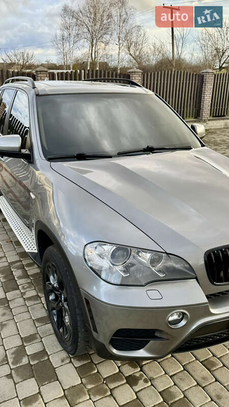 Внедорожник / Кроссовер BMW X5 2013 в Староконстантинове