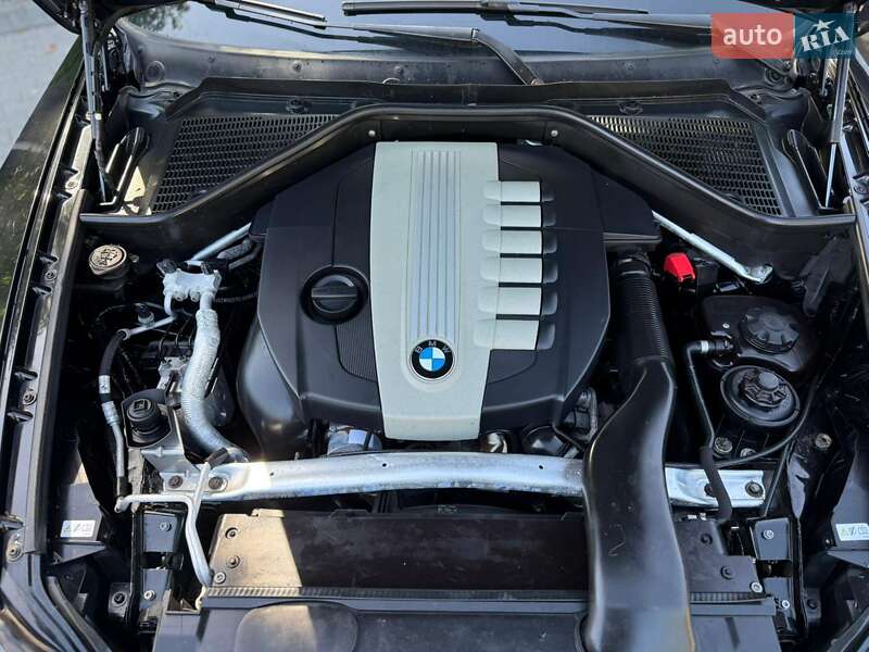 Внедорожник / Кроссовер BMW X5 2011 в Теребовле