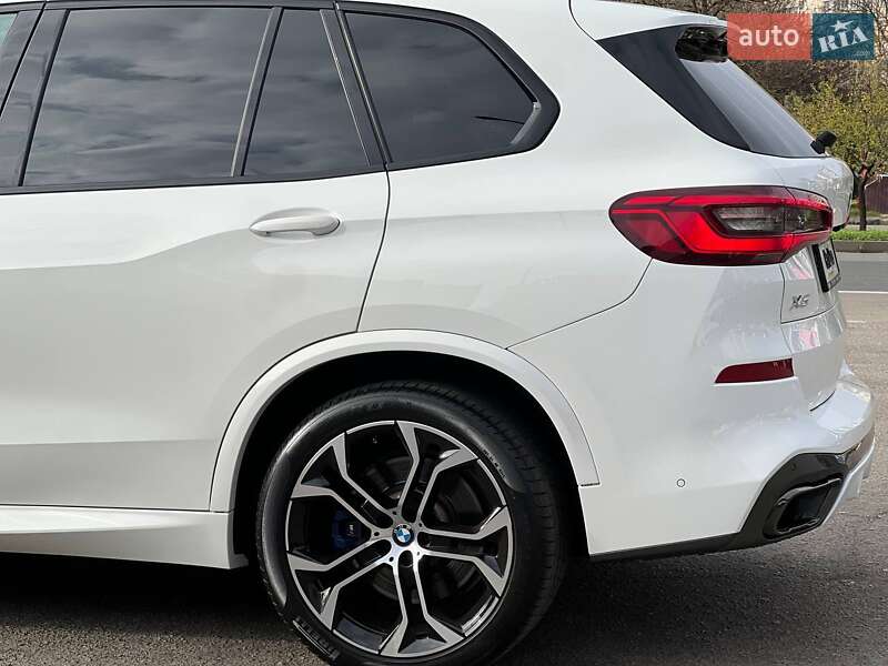 Внедорожник / Кроссовер BMW X5 2019 в Одессе
