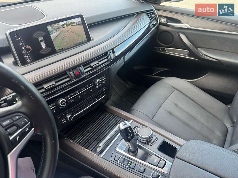 Внедорожник / Кроссовер BMW X5 2017 в Одессе
