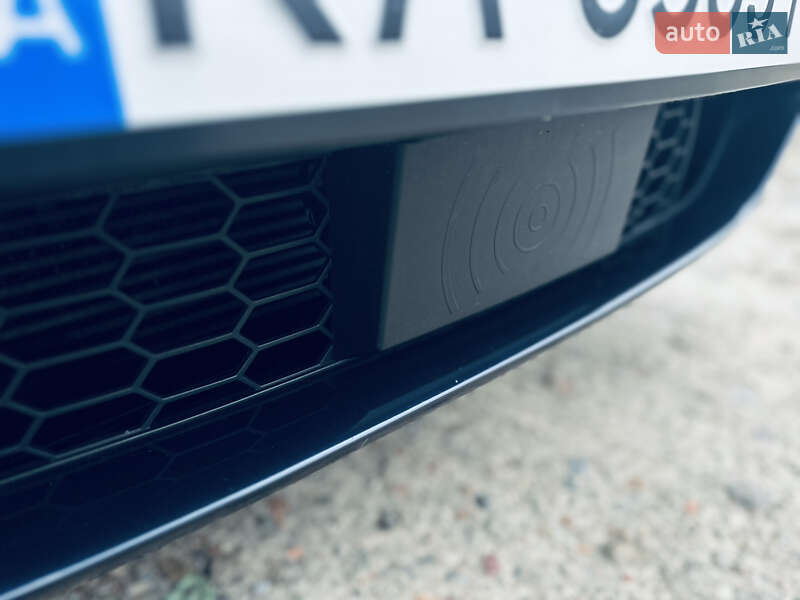 Внедорожник / Кроссовер BMW X5 2014 в Киеве