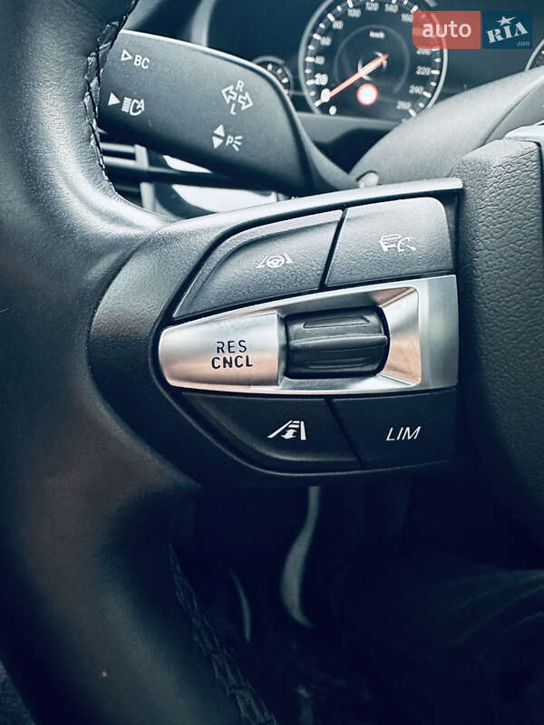 Внедорожник / Кроссовер BMW X5 2014 в Киеве