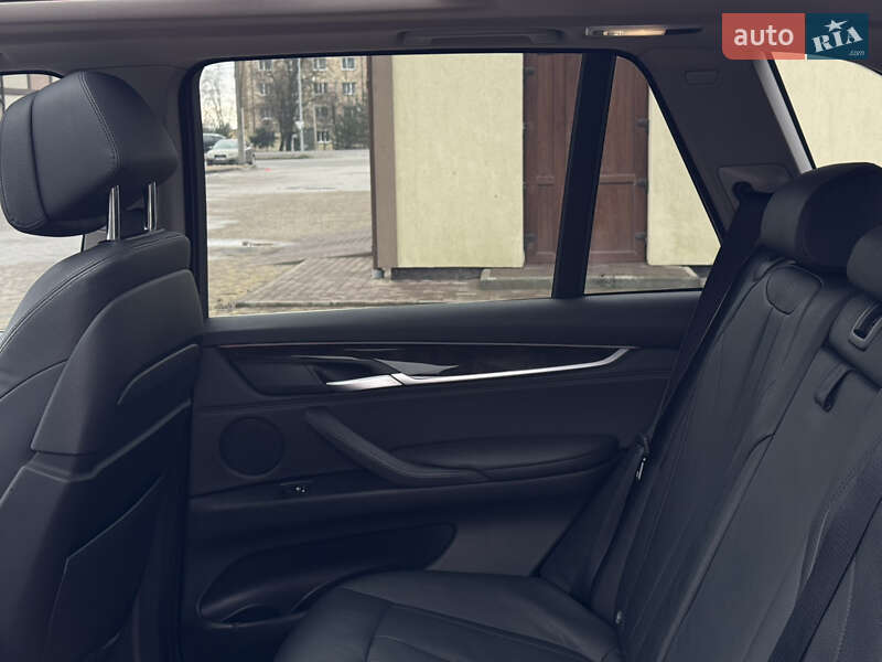 Внедорожник / Кроссовер BMW X5 2016 в Тернополе