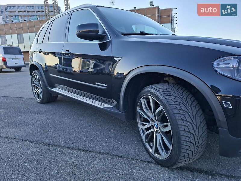 Внедорожник / Кроссовер BMW X5 2010 в Киеве