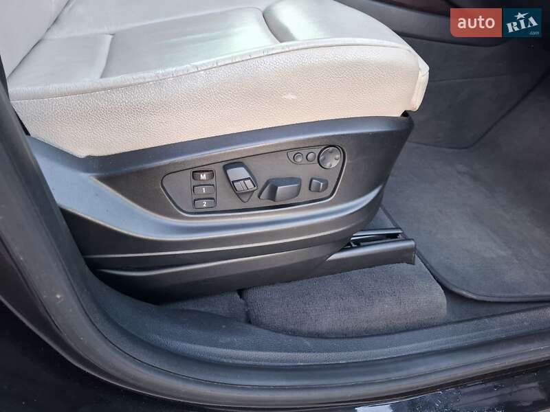 Внедорожник / Кроссовер BMW X5 2010 в Киеве