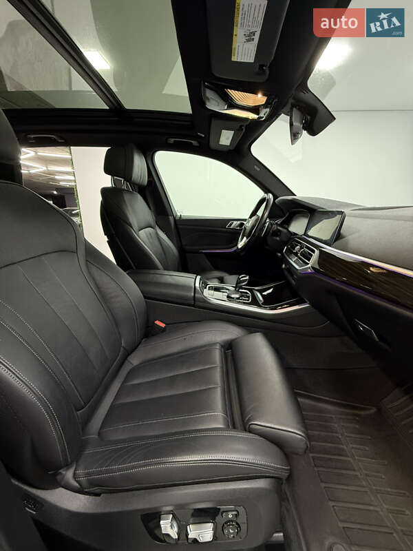 Внедорожник / Кроссовер BMW X5 2018 в Одессе