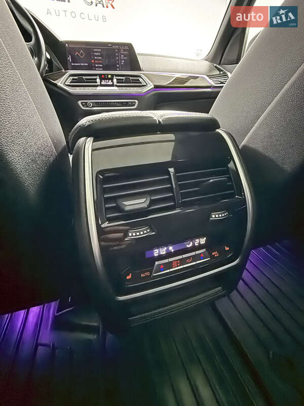 Внедорожник / Кроссовер BMW X5 2018 в Одессе