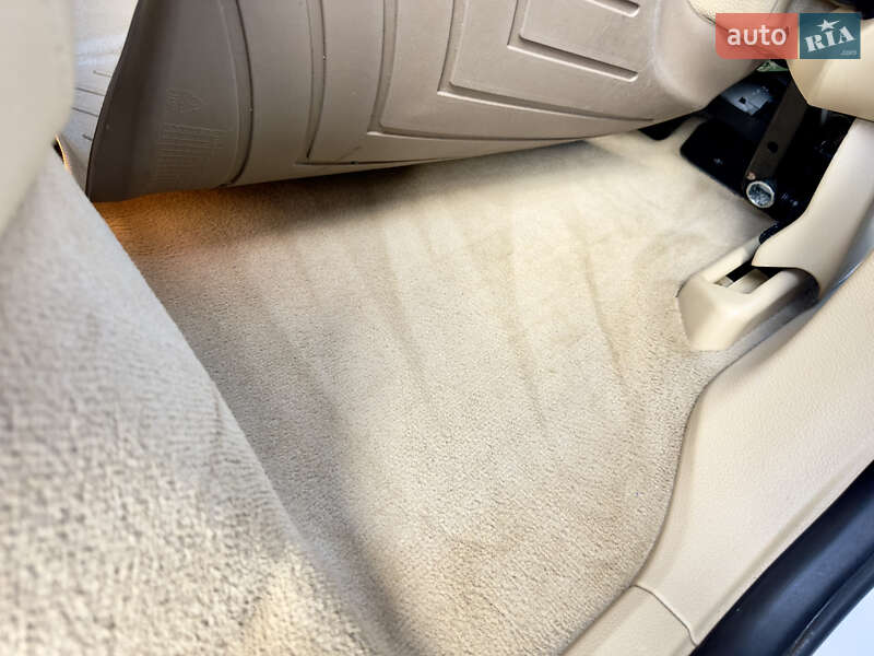 Внедорожник / Кроссовер BMW X5 2010 в Каменец-Подольском