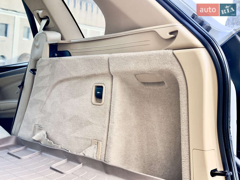 Внедорожник / Кроссовер BMW X5 2010 в Каменец-Подольском